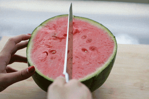 大口的吃瓜 第1张 大口的吃瓜 第1张